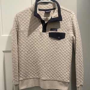 Patagonia Pullover (women’s xs)